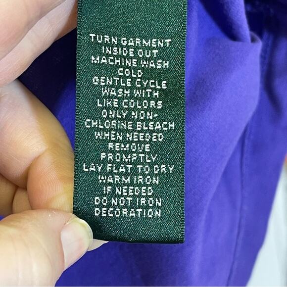 Lauren Ralph Lauren Active, T-shirt, Glitzy. Size Medium. Good used condition! - Picture 4 of 6